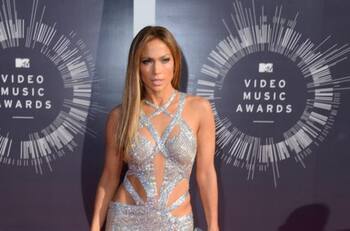 Lady Di, Jennifer Aniston y otras celebridades que han portado “vestidos de la venganza"