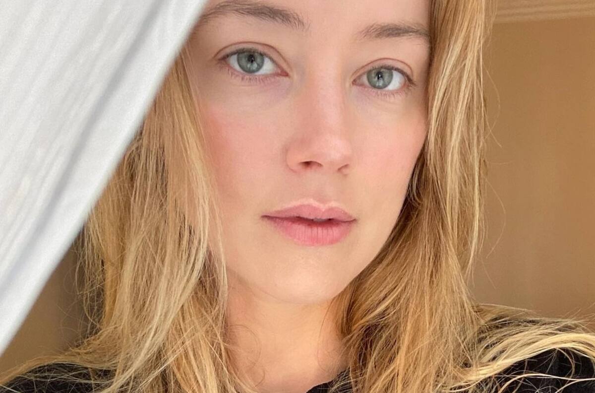 Amber Heard acusó a Johnny Depp de agredirla en un avión por celos hacia James Franco