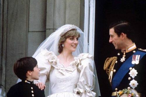 Revelan que la princesa Diana tenía un segundo vestido de novia