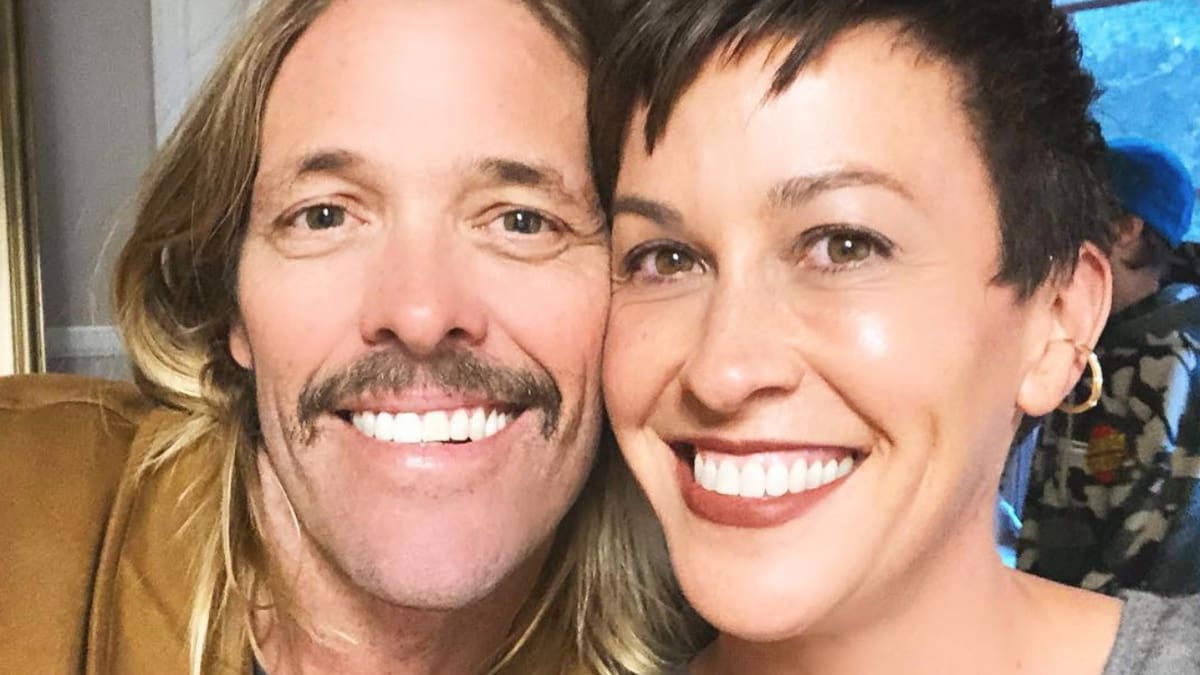 Taylor Hawkins inició su carrera siendo el baterista de Alanis Morisette