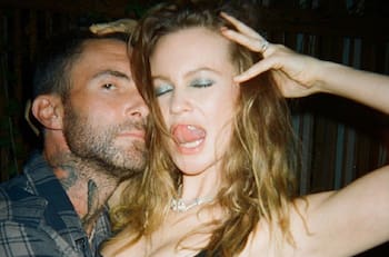 Esposa de Adam Levine, Behati Prinsloo, rompe su silencio en redes sociales tras escándalo de infidelidad