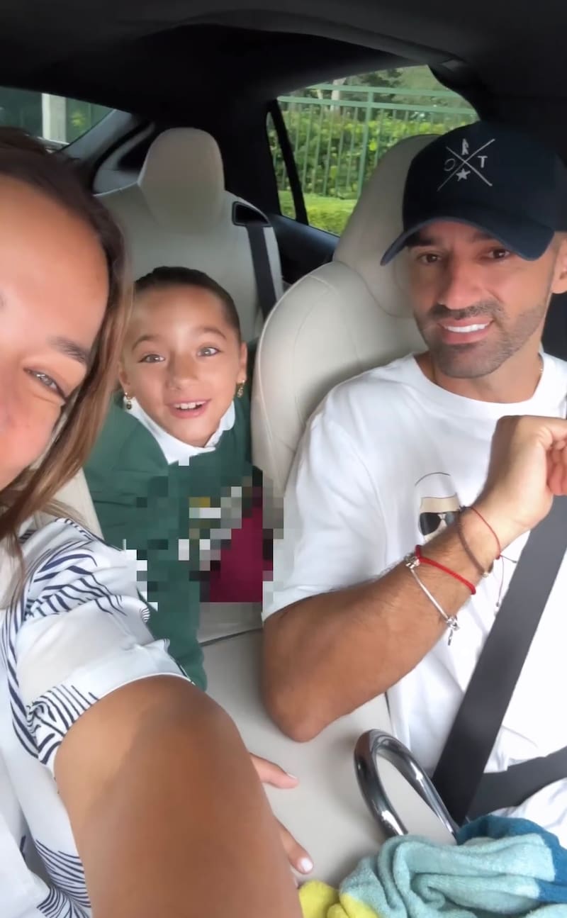 La familia se reunió para un día especial