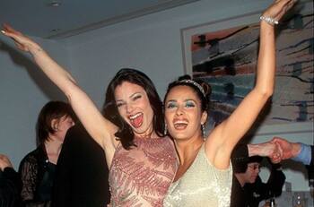 Salma Hayek sufrió un accidente con el vestido de Fran Drescher en los SAG Awards