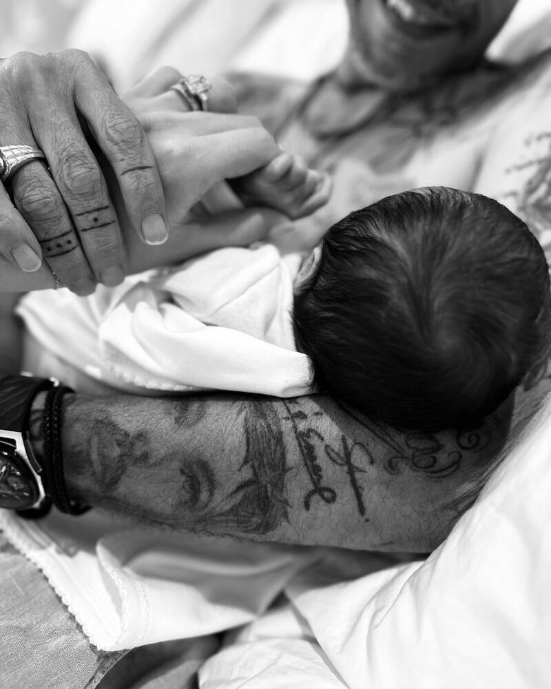 Marc Anthony y Nadia Ferreira ya son padres