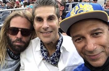 La sentida despedida de Tom Morello a Taylor Hawkins: "Me encantó tu espíritu y tu imparable poder de rock"
