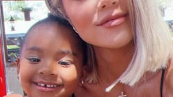 Khloé Kardashian comparte tierna foto de la "tribu Kardashian"