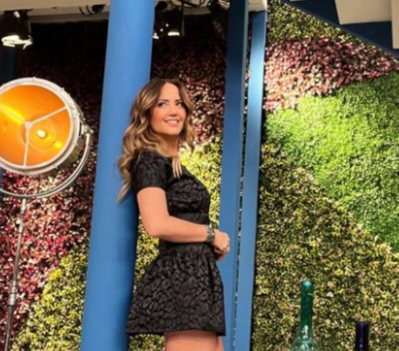 Andrea Legarreta comparte imágenes de su camerino