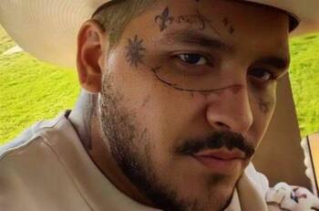 Christian Nodal: Esta es la triste razón por la que hizo tatuajes en el rostro