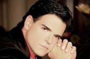 José Ángel Llamas: el actor que lo dejo todo para seguir su fe