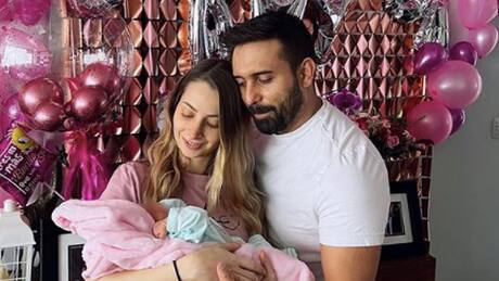 YosStop muestra el rostro de su bebé por primera vez en redes sociales