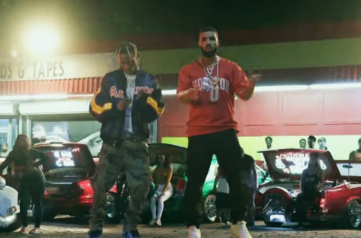Travis Scott y Drake fueron demandados por víctimas de la avalancha humana en Astroworld