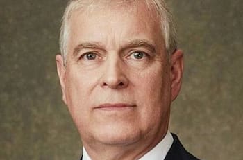 El príncipe Andrew visitó en secreto a su madre, la reina, en el Castillo de Windsor cada noche