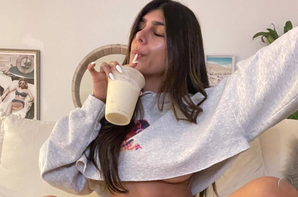 VIDEO: Mia Khalifa está en la Ciudad de México y sorprende cantando en español