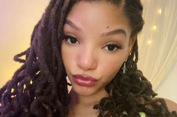 En medio del mar y bajo la puesta de sol: Conoce el primer vistazo a Halley Bailey en el live-action de "La Sirenita"