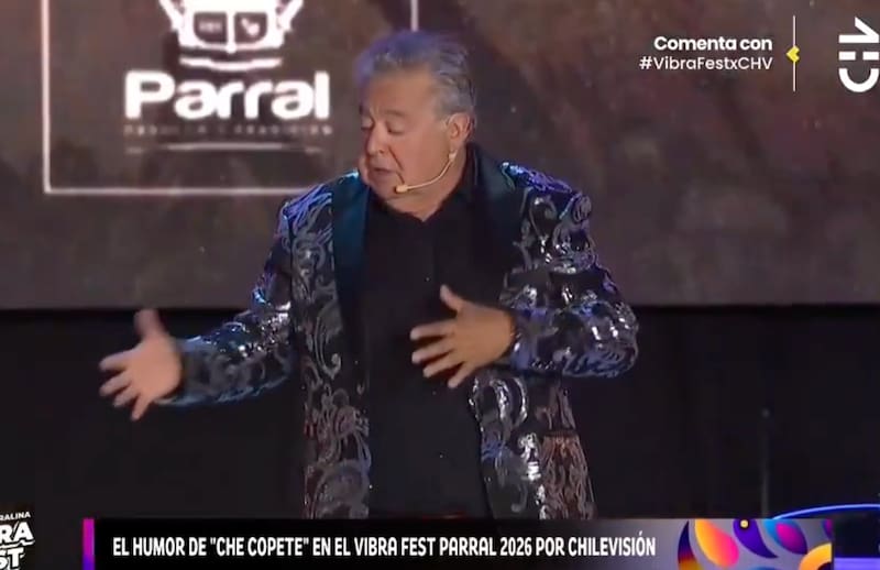 El comediante lanzó feroz chiste sin filtro a Botota Fox.