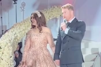Saúl “El Canelo” Álvarez se aguanto las lagrimas al bailar el vals con su hija en sus XV años