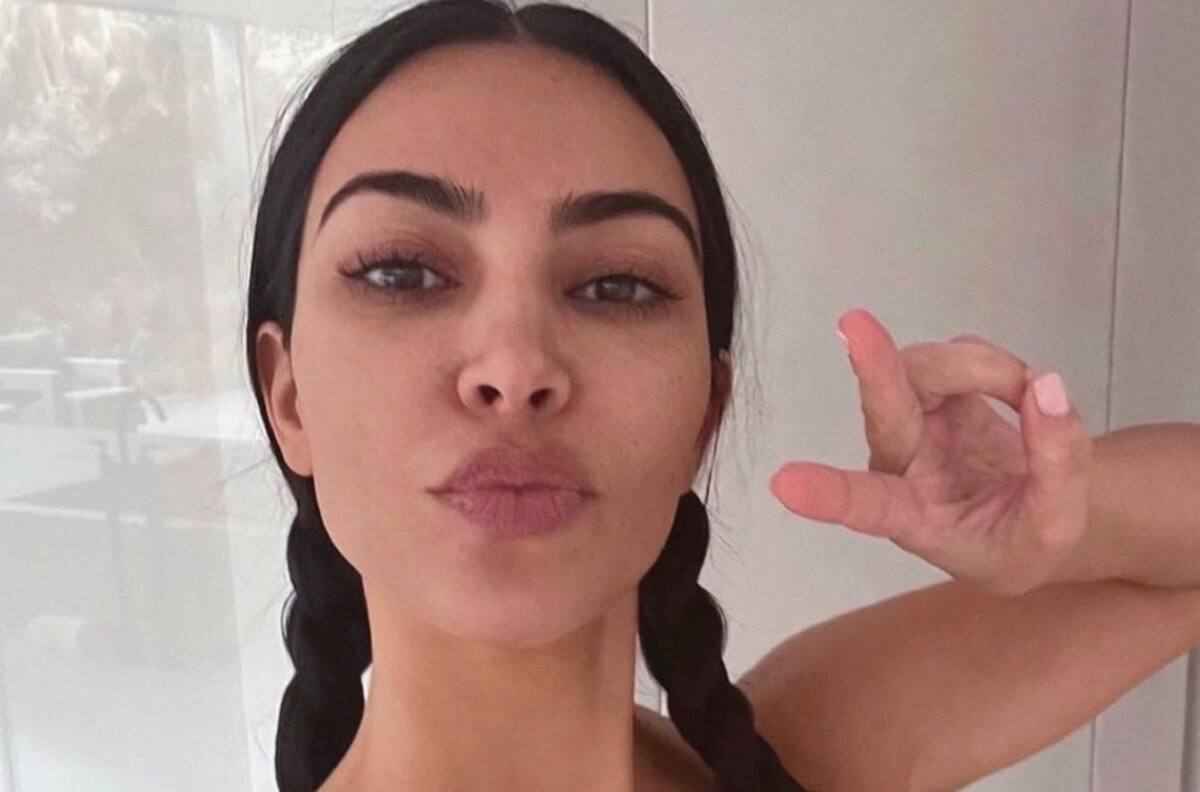 Kim Kardashian comparte tierna fotografía de Chicago y Psalm West de paseo en motocicleta
