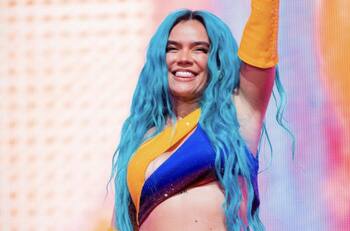 “Su carisma es lo que la hace grande”: padres de Karol G hablan de su presentación en Coachella