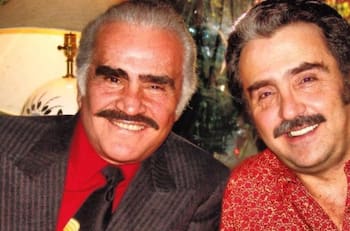 Vicente Fernández no tiene muerte cerebral: "es un asco que engañen al público", reclama su hijo