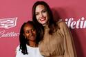 Angelina Jolie se reúne con su hija Zahara para las fiestas navideñas y de fin de año