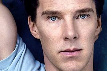 Benedict Cumberbatch de paseo por las calles de Buenos Aires. ¿Es viajero según los astros?