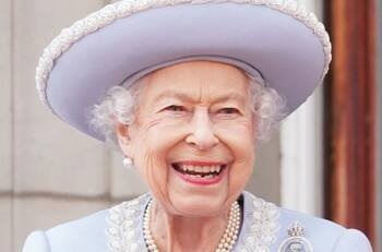 La reina Isabel se ausentará del Jubileo de Platino este viernes por "problemas de salud"