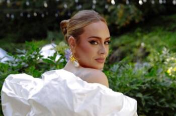 "A los 30, mi vida se desmoronó sin previo aviso": Adele reaparece después de 5 años con nuevo álbum