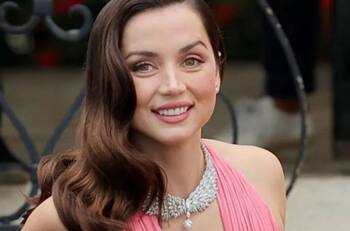 Ana de Armas dice que las redes sociales han arruinado "el concepto de una estrella de cine"