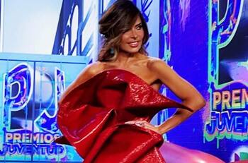 Gloria Trevi se alista para las fiestas patrias de México con este sombrero