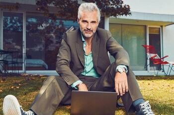 Juan Pablo Medina muestra cómo se rehabilita jugando al tenis tras la pérdida de su pierna