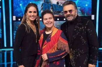 Lucerito Mijares aparece cantando en el concierto de sus padres y le llueven elogios