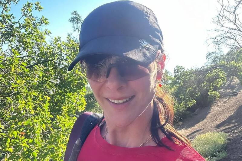 Tonka Tomicic se sacó una selfie en su primer desafío al aire libre del 2024.