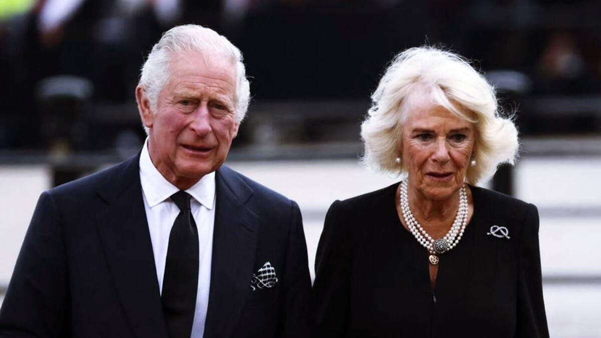 Rey Carlos III y Camilla Parker viajan a Escocia para descansar de los funerales de la reina Isabel