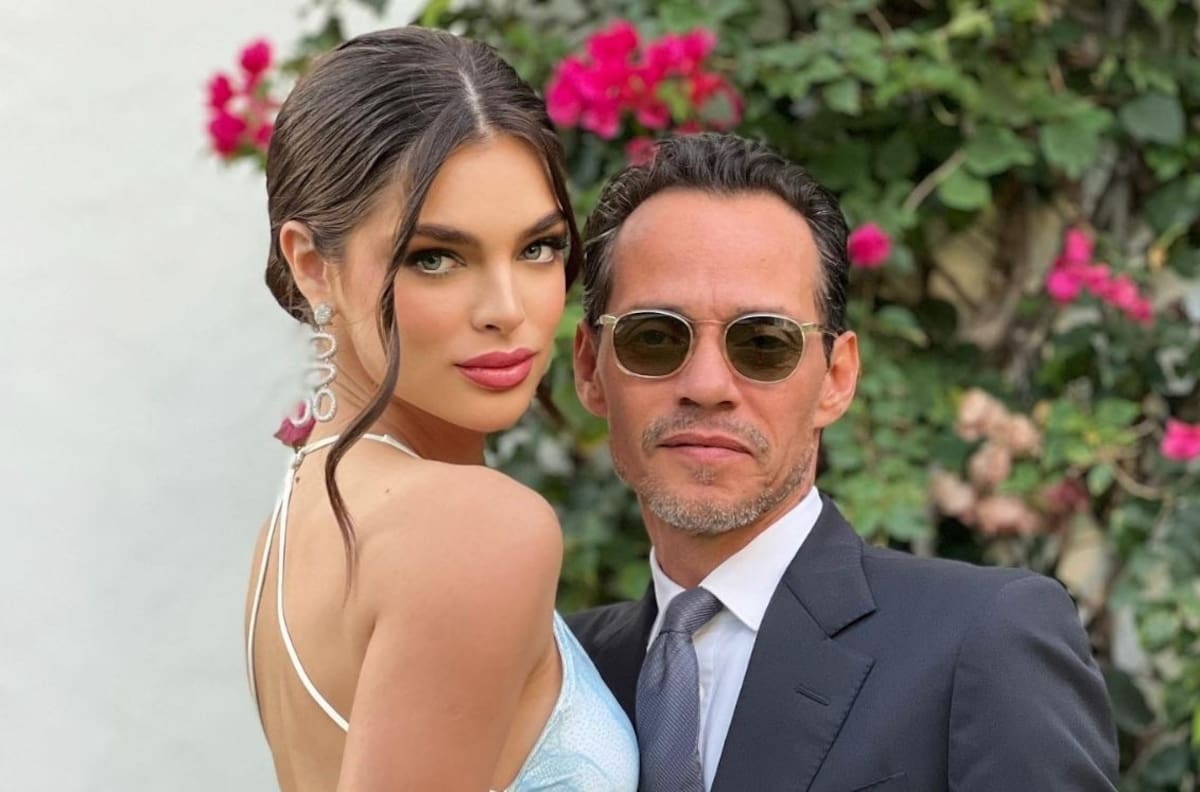 Nadia Ferreira captada buscando el vestido que usará en su boda con Marc Anthony