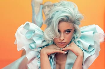 Camila Cabello estrena video de colaboración con María Becerra