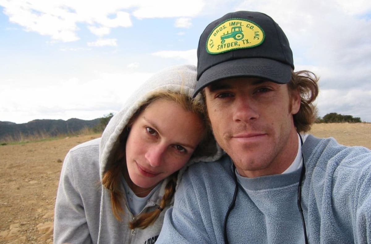 Julia Roberts y su marido, Daniel Moder, pasearon tranquilamente por las calles neoyorquinas tras cumplir 20 años de casados