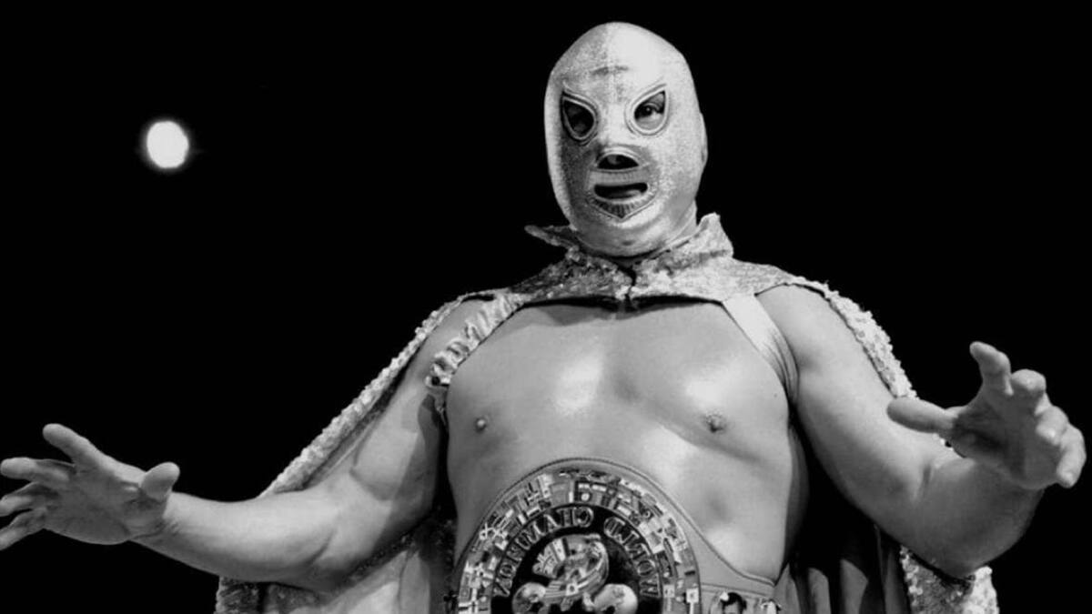 El Santo: sus películas que puedes disfrutar en streaming