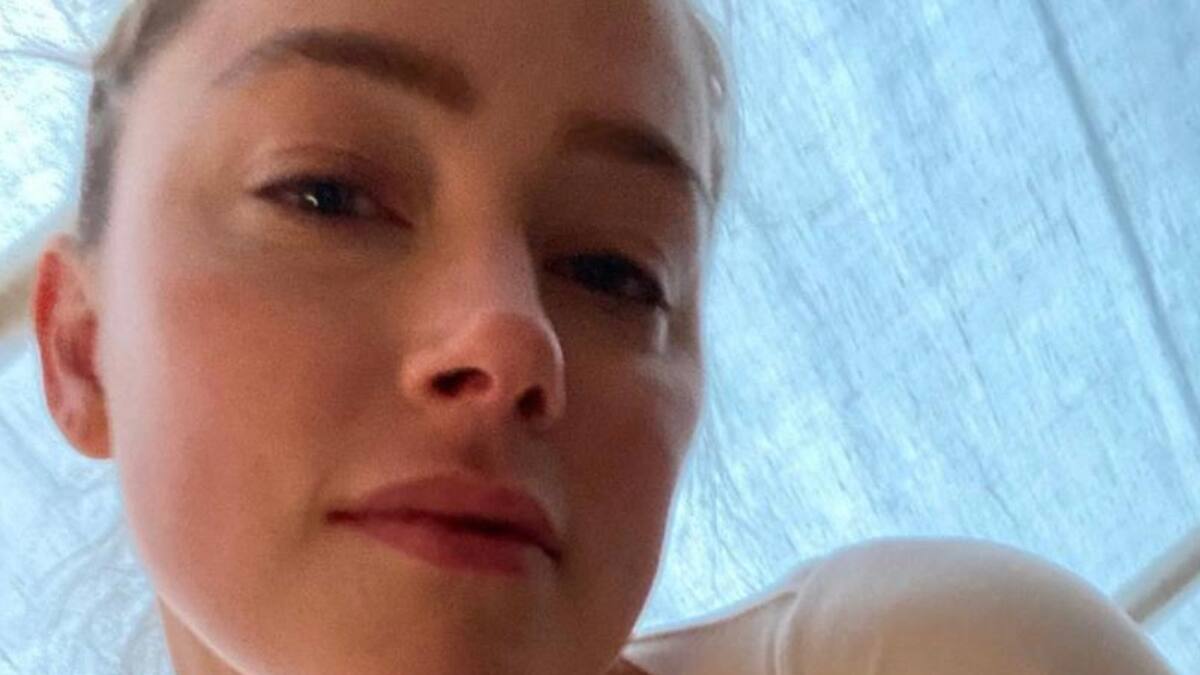 Amber Heard asegura que recibe amenazas de muerte: “La gente quiere a mi bebé en el microondas”