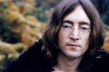 John Lennon se sintió "hipócrita" al recibir la Orden del Imperio Británico en 1965