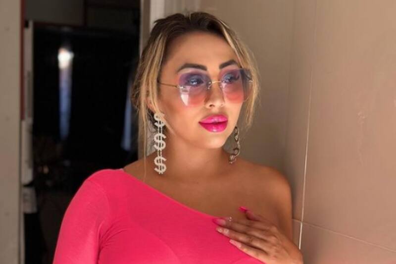 ¿Por qué la detuvieron?