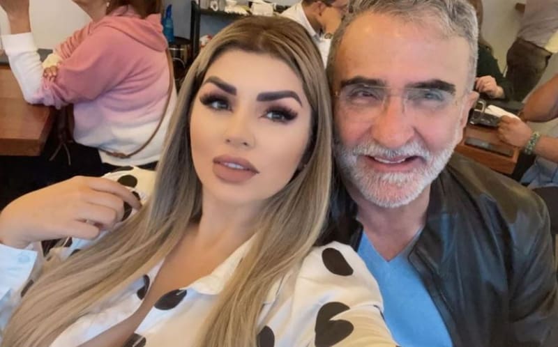 Vicente Fernández Jr. y Mariana González La pareja mantiene una relación formal desde hace más de un año y ya planean su boda. - Créditos: Instagram @marianagp01