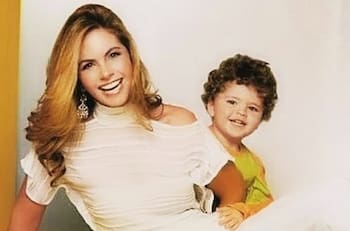 ¡Pero qué hijo más guapo! Lucero deja de ser la "Novia de América", ahora la llaman "suegra"