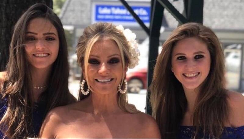 Daniela Castro y sus hijas Alexa y Danka Las jóvenes apuestan por la actuación - Créditos: Instagram: @danielacastro.oficial