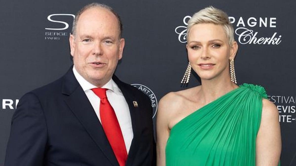 Princesa Charlene reaparece con un look espectacular tras superar el Covid-19