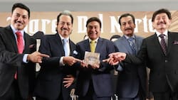 Los Tigres del Norte lloran por la muerte de su madre, Consuelito Ángulo de Hernández