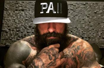 Pearling, videos íntimos y acoso a Yuya: Babo y las polémicas más sonadas del vocalista de Cartel de Santa