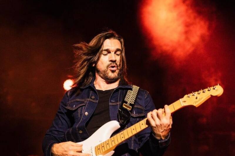 El cantante colombiano sigue en el gusto del público