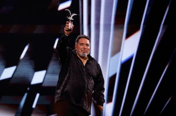 VIDEO | La tensa mención de Rodrigo Villegas a José Antonio Neme en Viña: partió con pifias al periodista