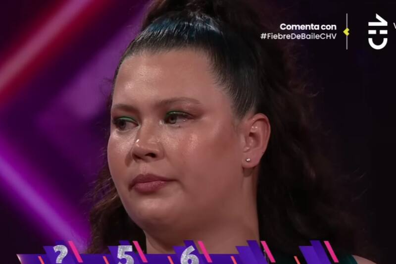 se lanzó contra Fiebre de Baile.