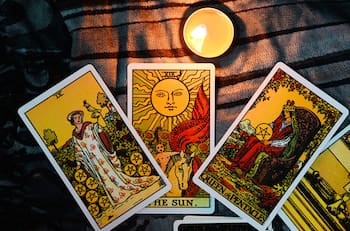 Tarot: Conoce cuáles son las cartas de la corte en los Arcanos Menores